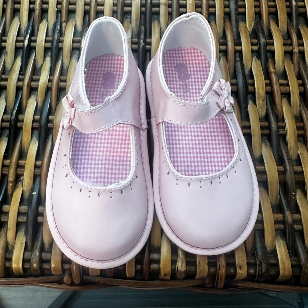 New Classic Pink Leather Mary Janes